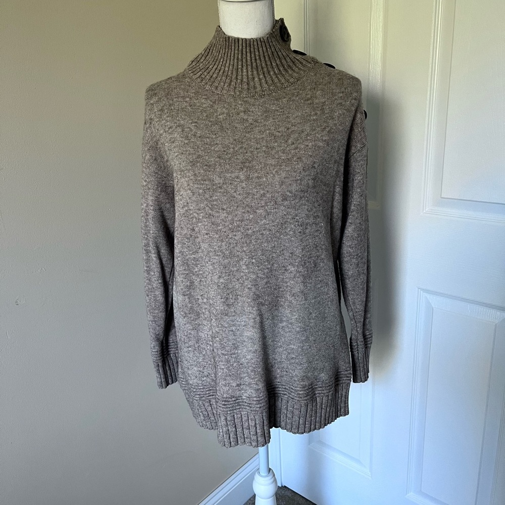 Anthropologie beige tunic sweater size small